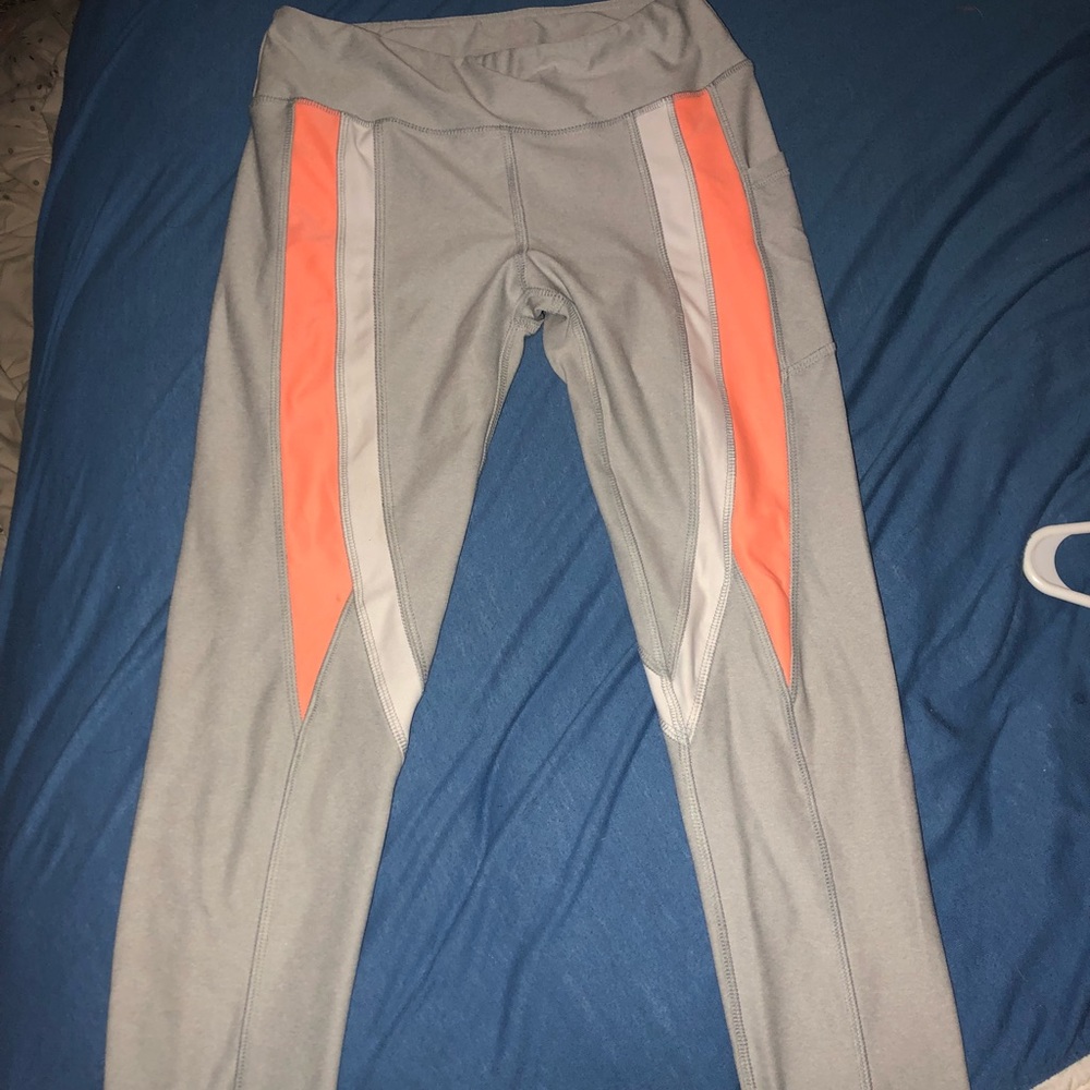 THREE DIFFERENT LEGGINGS -please swipe to see all